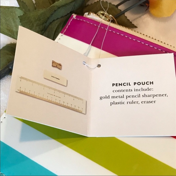 NEW. Authentic Kate spade pouch/cosmetic bag - Picture 3 of 6